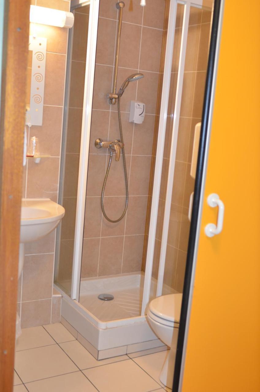 Hotel Au Fil De L'Eau سيسيل المظهر الخارجي الصورة